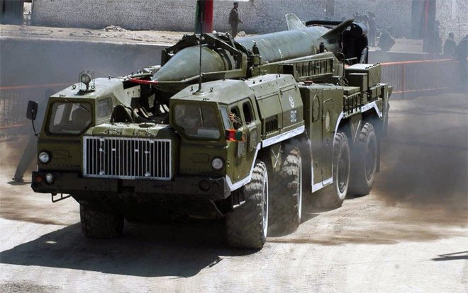 Зачем в СССР на военных тягачах делали две кабины?